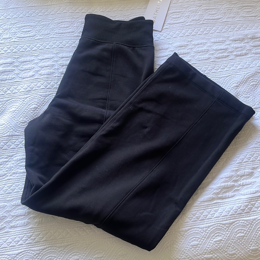 NWT Athlete Retro Plush Straight Leg Pants Size Small